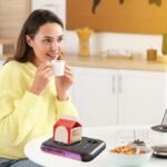 ⁦سخان كهربائي لأكواب القهوة مع تحكم ذكي وميزة الإغلاق التلقائي⁩ - الصورة ⁦4⁩