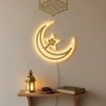 مصباح أكريليك هلال ونجمة بإضاءة LED دافئة