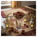⁦صحن تقديم التمر الرمضاني بقاعدة زجاجية مزخرفة⁩ - الصورة ⁦2⁩
